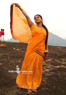 Meera Jasmine feet photo 19