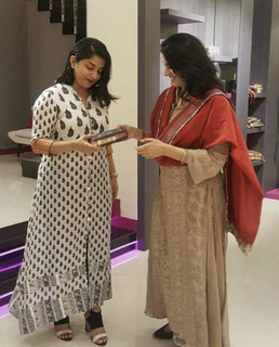 Meera Jasmine feet photo 11