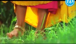 Meera Vasudevan feet photo 20