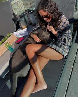 Meg DeLacy feet photo 5