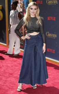 Meg Donnelly feet photo thumbnail