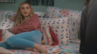 Meg Donnelly feet photo thumbnail
