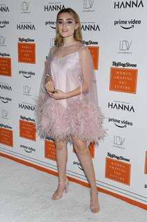 Meg Donnelly feet photo thumbnail