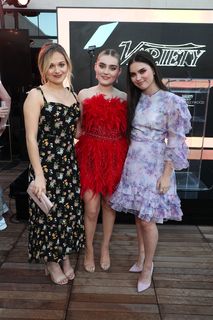 Meg Donnelly feet photo thumbnail