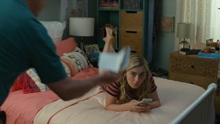 Meg Donnelly feet photo thumbnail