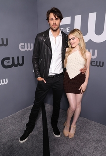 Meg Donnelly feet photo thumbnail