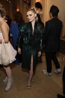 Meg Donnelly feet photo thumbnail