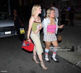 Meg Donnelly feet photo 7