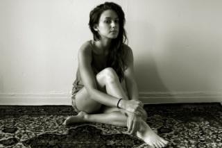 Meg Myers feet photo 10