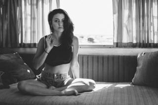 Meg Myers feet photo 16