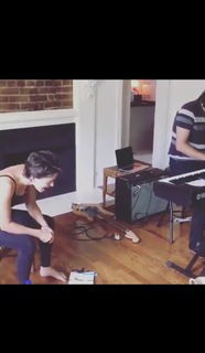 Meg Myers feet photo 2