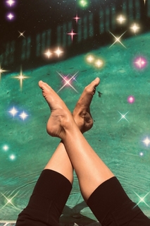 Meg Myers feet photo 12