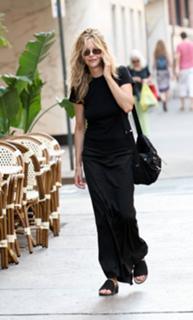Meg Ryan feet photo thumbnail