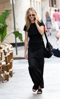 Meg Ryan feet photo thumbnail