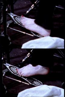 Meg White feet photo thumbnail