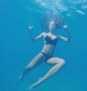 Megalyn Echikunwoke feet photo thumbnail