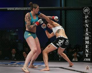 Megan Anderson feet photo 10