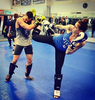 Megan Anderson feet photo 7
