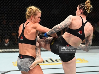 Megan Anderson feet photo 4