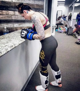Megan Anderson feet photo 5