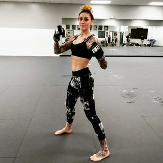 Megan Anderson feet photo 20