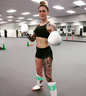 Megan Anderson feet photo 9