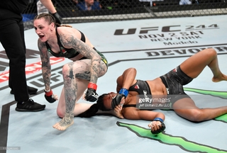 Megan Anderson feet photo 18