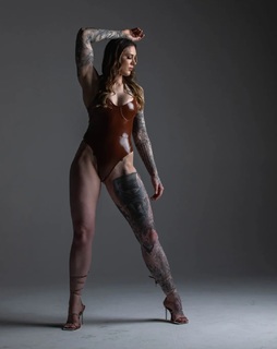 Megan Anderson feet photo 8