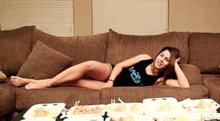 Megan Batoon feet photo thumbnail