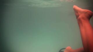 Megan Batoon feet photo thumbnail