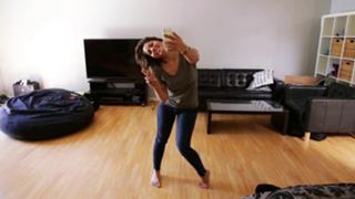 Megan Batoon feet photo thumbnail