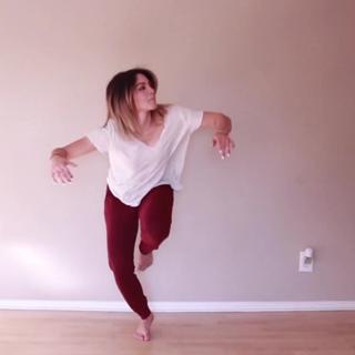 Megan Batoon feet photo thumbnail