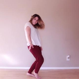 Megan Batoon feet photo thumbnail