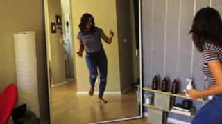 Megan Batoon feet photo thumbnail