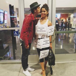 Megan Batoon feet photo thumbnail