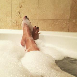 Megan Batoon feet photo thumbnail