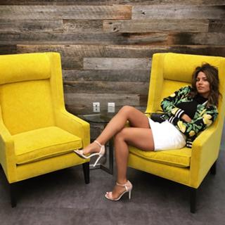 Megan Batoon feet photo thumbnail
