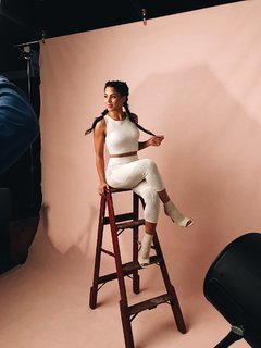 Megan Batoon feet photo thumbnail
