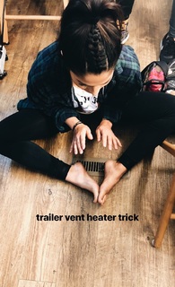 Megan Batoon feet photo thumbnail