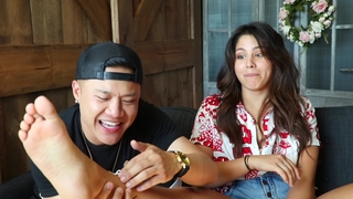 Megan Batoon feet photo thumbnail