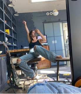 Megan Batoon feet photo thumbnail