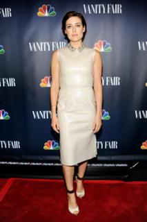 Megan Boone feet photo thumbnail