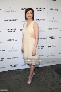 Megan Boone feet photo thumbnail
