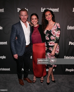 Megan Boone feet photo thumbnail
