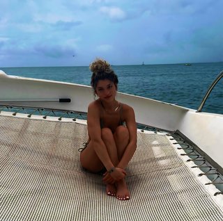 Megan Eugenio feet photo thumbnail