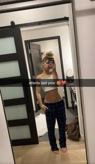 Megan Eugenio feet photo thumbnail