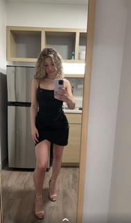 Megan Eugenio feet photo thumbnail