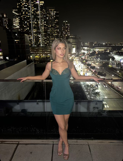 Megan Eugenio feet photo thumbnail