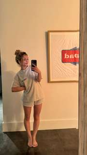 Megan Eugenio feet photo thumbnail