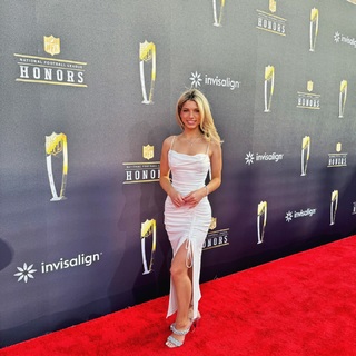 Megan Eugenio feet photo thumbnail